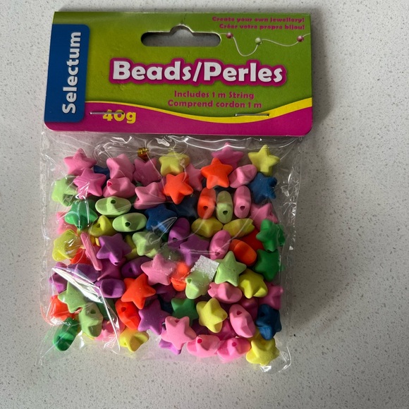 Star beads and string for bracelet making - Picture 1 of 2